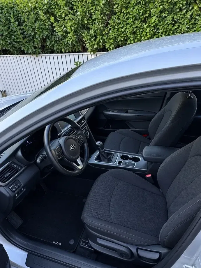 Kia Optima — imagine 10