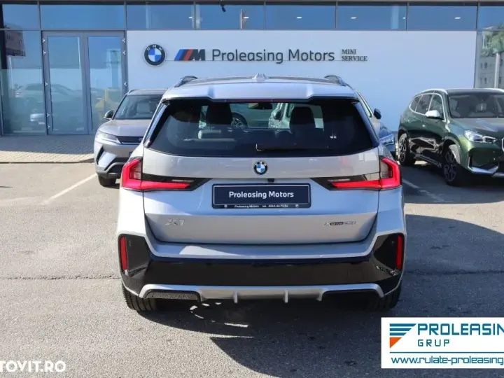 BMW X1 xDrive23i AT MHEV