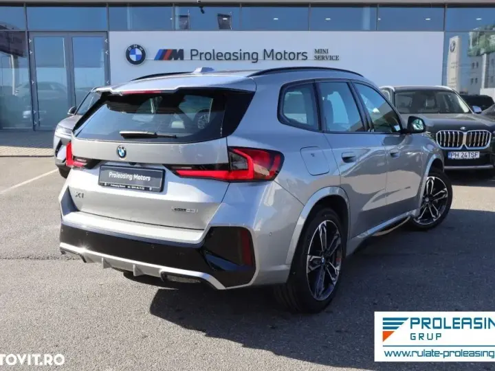 BMW X1 xDrive23i AT MHEV