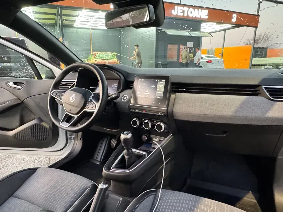 Renault Clio V — imagine 10
