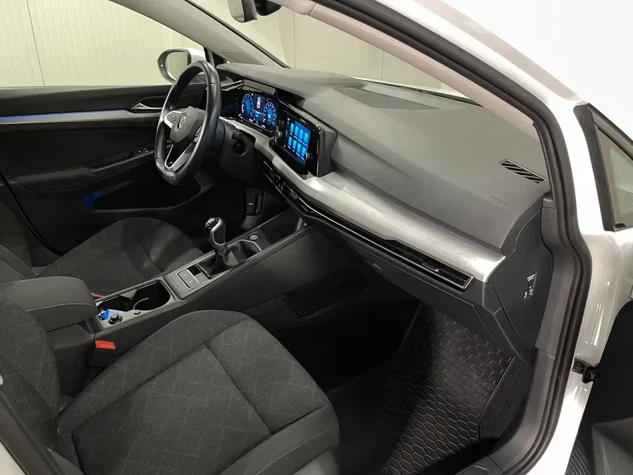 Volkswagen Golf VIII 1.5 TSI ACT Life — imagine 10