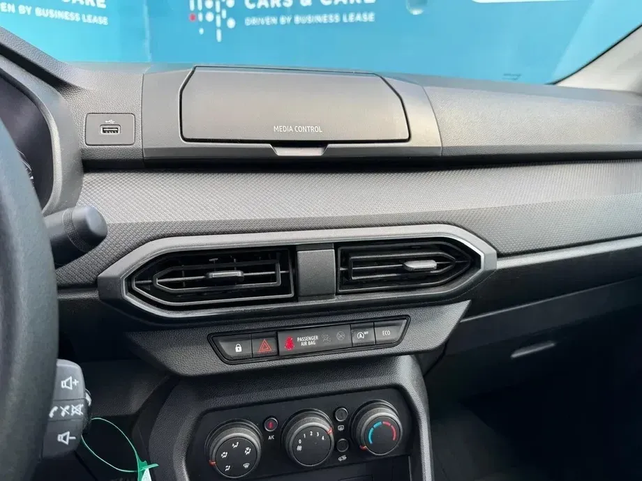 Dacia Logan — imagine 8
