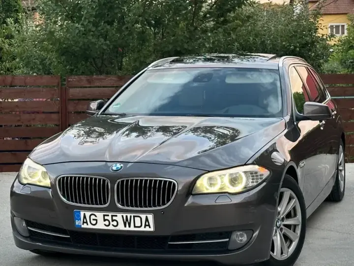 BMW Seria 5 F10/F11/F07 520d Aut.