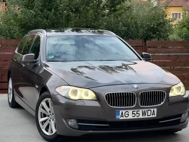 BMW Seria 5 F10/F11/F07 520d Aut.