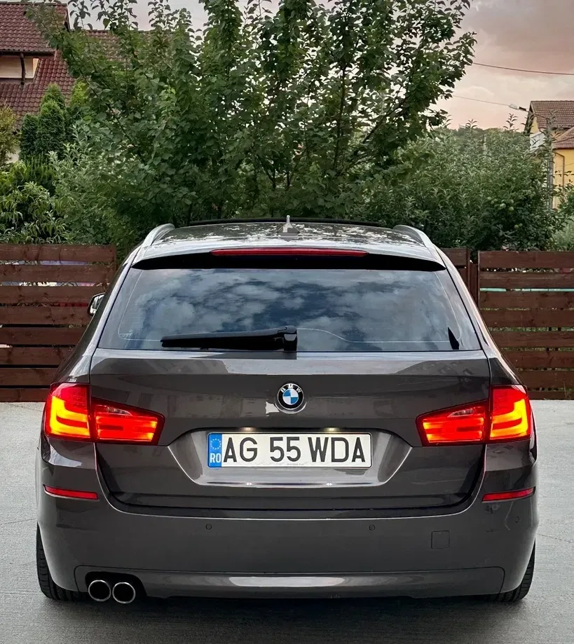 BMW Seria 5 F10/F11/F07 520d Aut. — imagine 5
