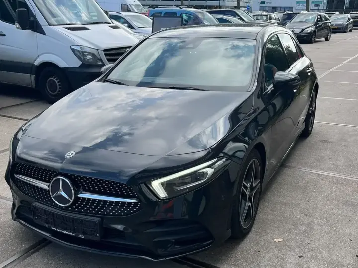 Mercedes-Benz A 220 W177/V177