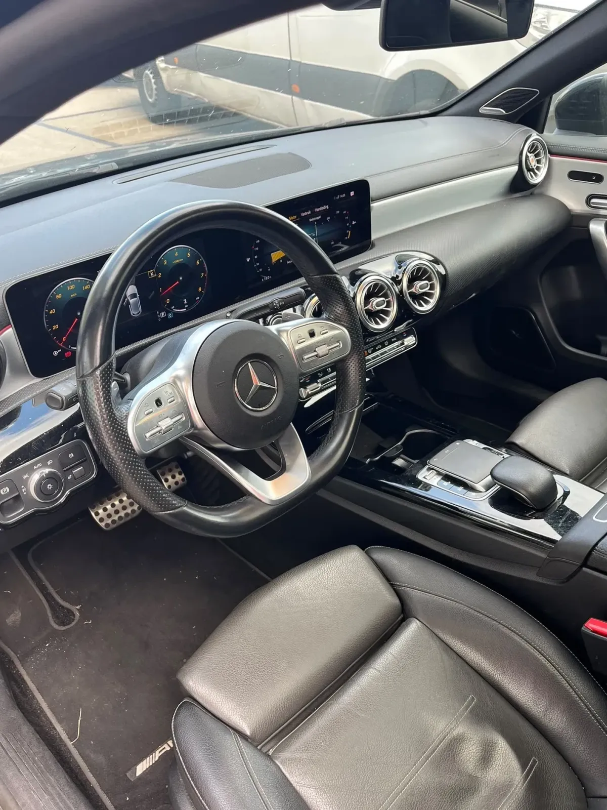 Mercedes-Benz A 220 W177/V177 — imagine 9