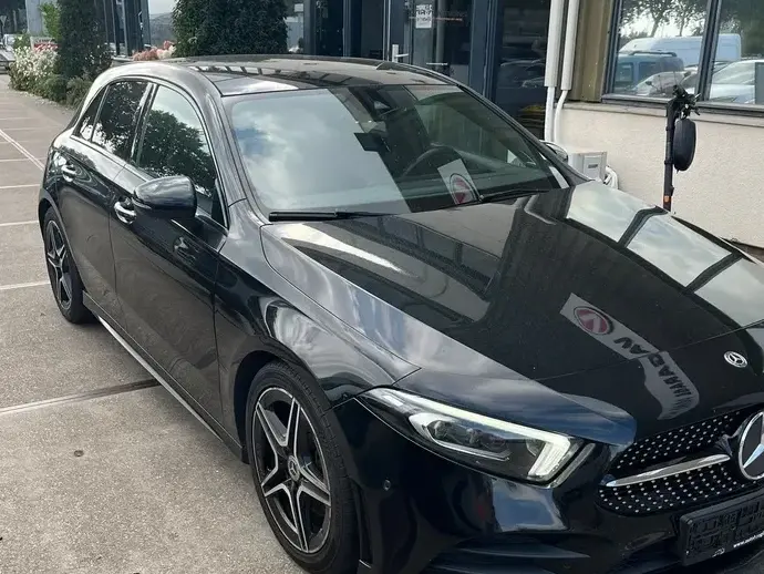 Mercedes-Benz A 220 W177/V177