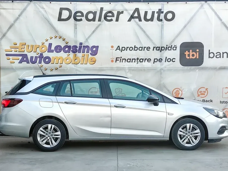 Opel Astra 1.2L Turbo Start/Stop AT8 Business Edition — imagine 9
