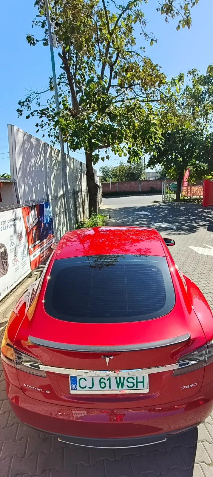 Tesla Model S — imagine 9
