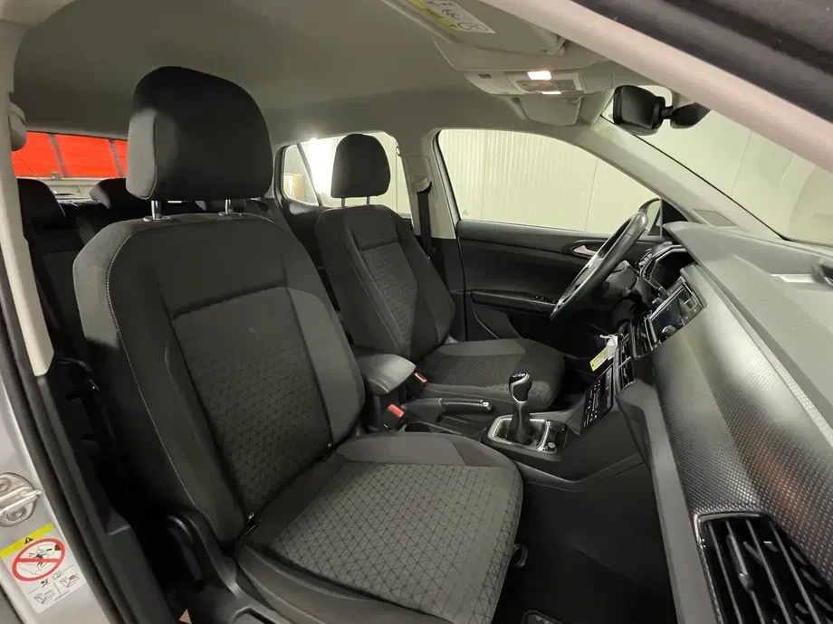 Volkswagen T-Cross 1.0 TSI Life — imagine 10