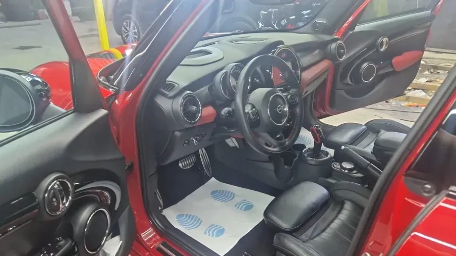 MINI Cooper SD AT — imagine 8