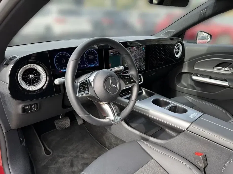 Mercedes-Benz CLA 350 C174 4MATIC Coupe — imagine 10