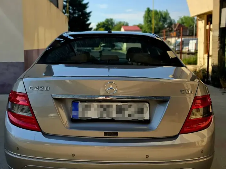 Mercedes-Benz C W204 220 CDI