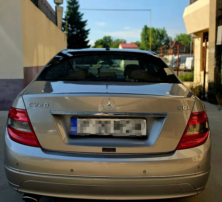 Mercedes-Benz C W204 220 CDI — imagine 5
