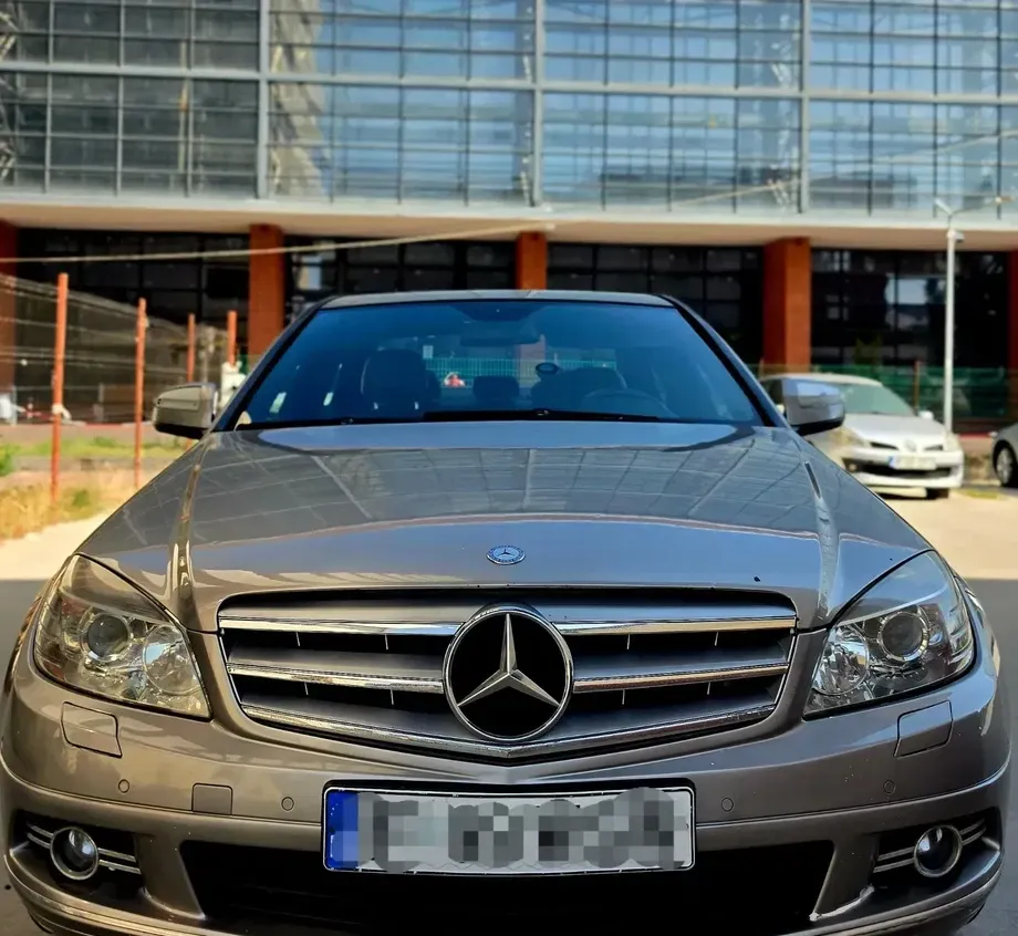 Mercedes-Benz C W204 220 CDI — imagine 2
