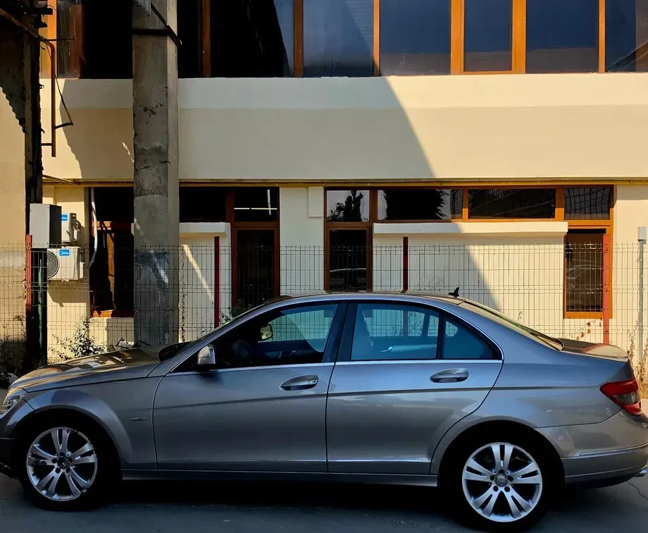 Mercedes-Benz C W204 220 CDI — imagine 4