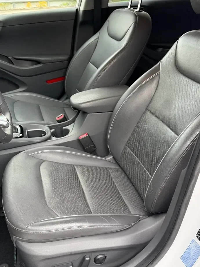 Hyundai IONIQ 1.6 GDI Premium — imagine 8