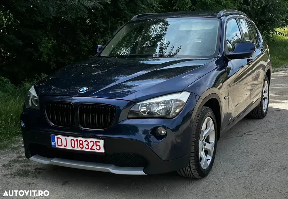 BMW X1 sDrive18d — imagine 2