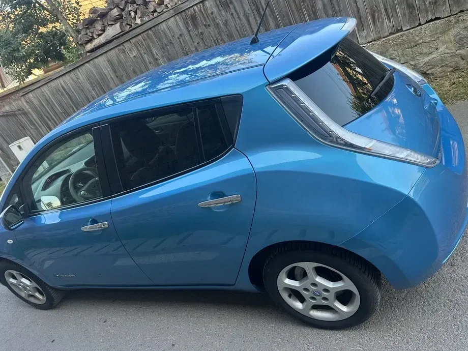 Nissan Leaf — imagine 4