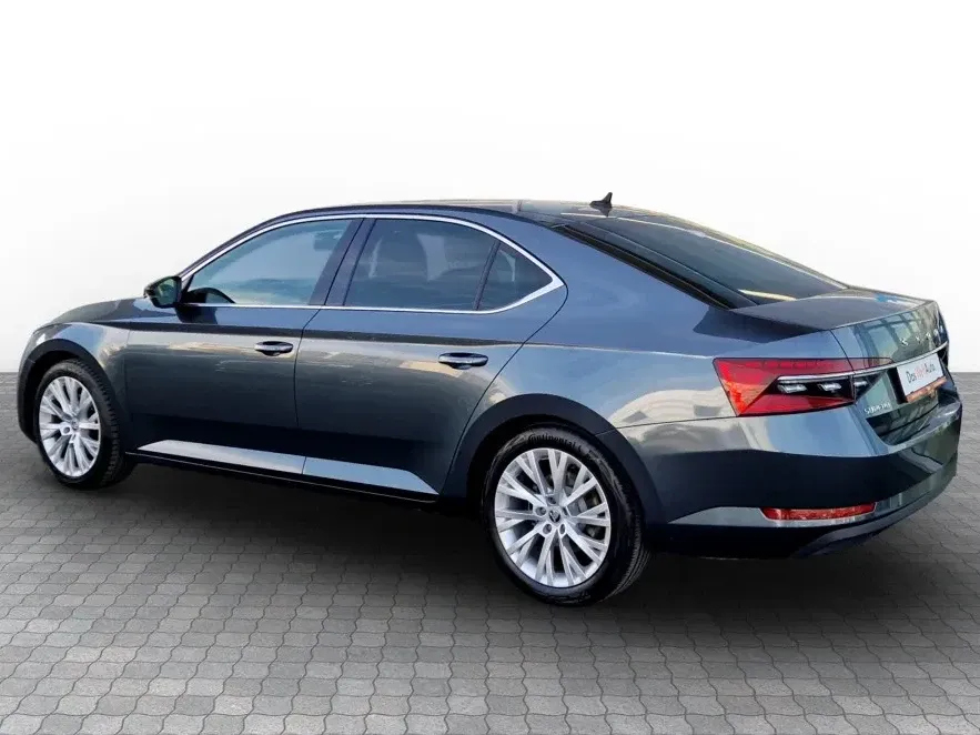 Škoda Superb III 2.0 TDI DSG Style — imagine 3
