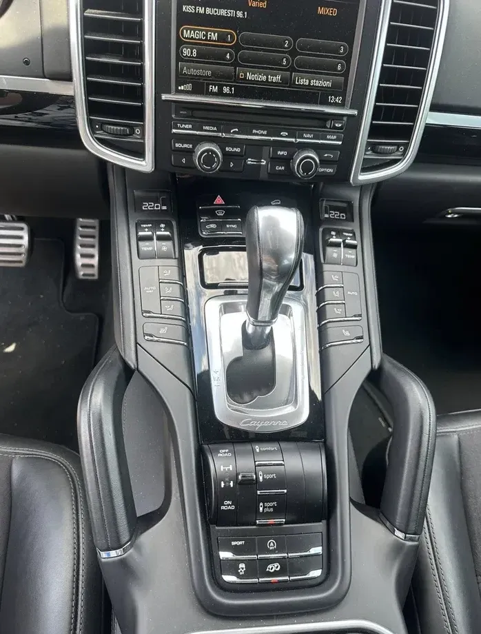 Porsche Cayenne 3.6 L GTS — imagine 7