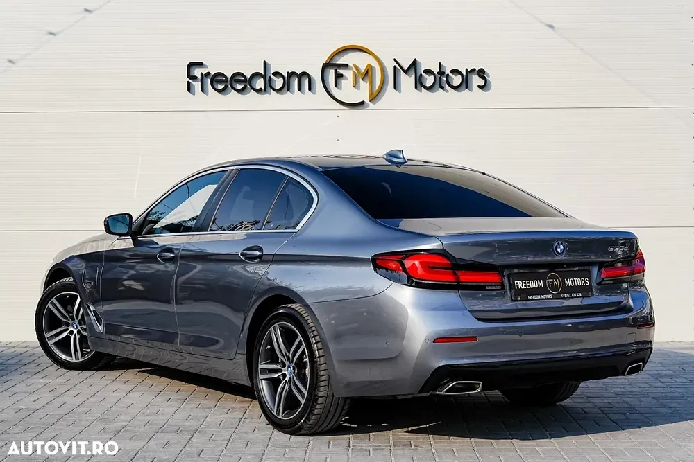 BMW Seria 5 G30/G31 [2017 - Prezent] 530e Aut. Luxury Line — imagine 5