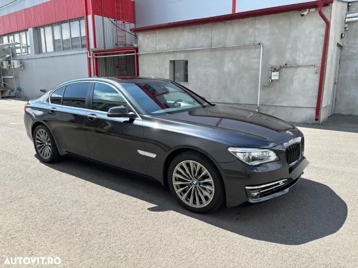 BMW Seria 7 F01/F02 [2008 - 2015] 750d xDrive