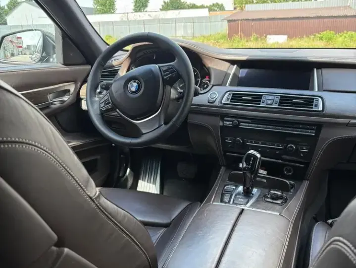 BMW Seria 7 F01/F02 [2008 - 2015] 750d xDrive