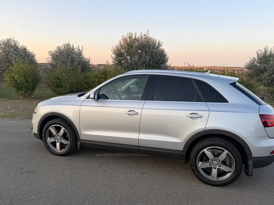 Audi Q3 8U 2.0 TDI Quattro S-Tronic — imagine 8