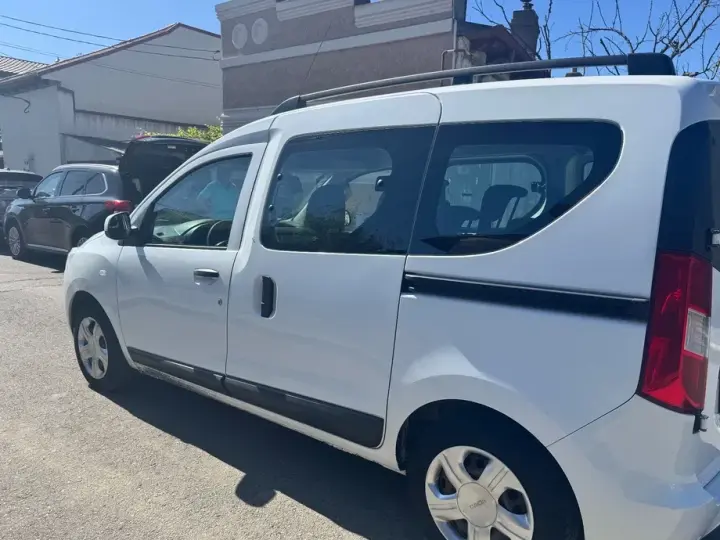 Dacia Dokker