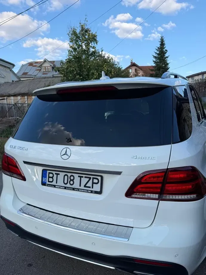 Mercedes-Benz GLE 350 d 4MATIC — imagine 8
