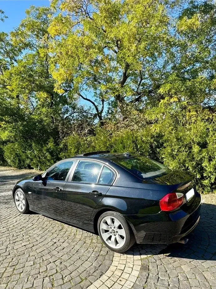 BMW Seria 3 E90/E91/E92/E93 — imagine 4