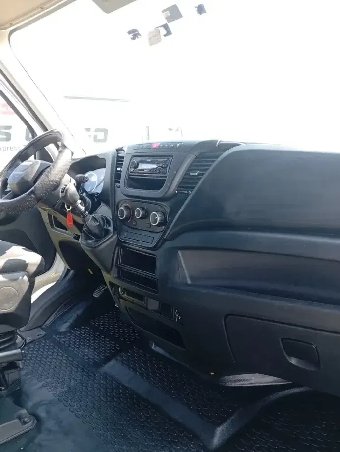 Iveco Daily — imagine 9