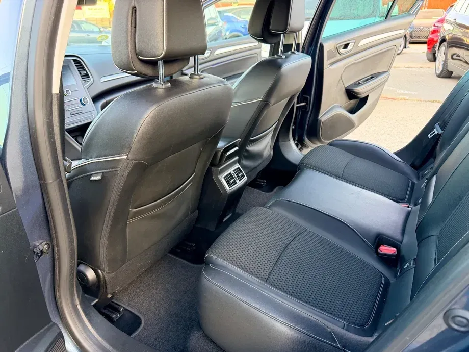 Renault Mégane IV — imagine 8