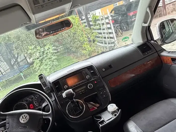 Volkswagen Multivan T5