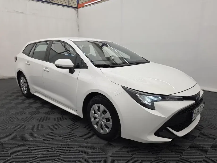 Toyota Corolla 1.8 HSD Business — imagine 9