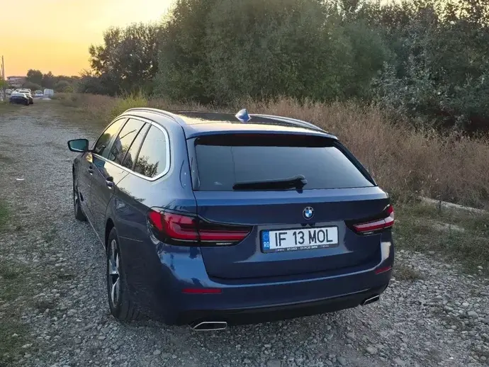 BMW Seria 5 G30/G31 520d xDrive AT MHEV