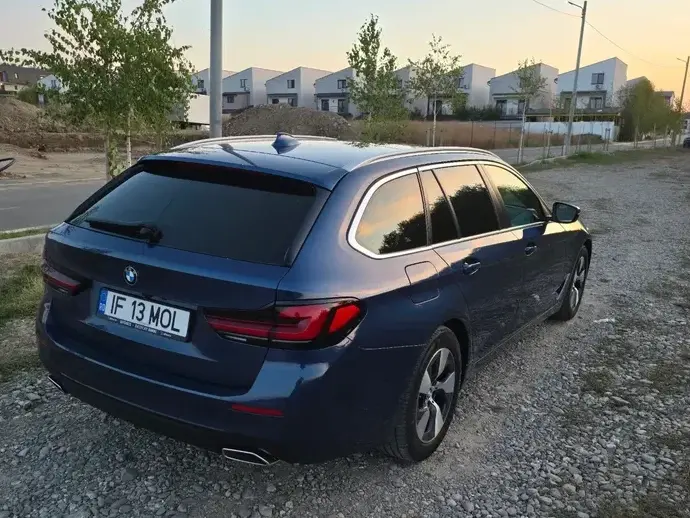 BMW Seria 5 G30/G31 520d xDrive AT MHEV