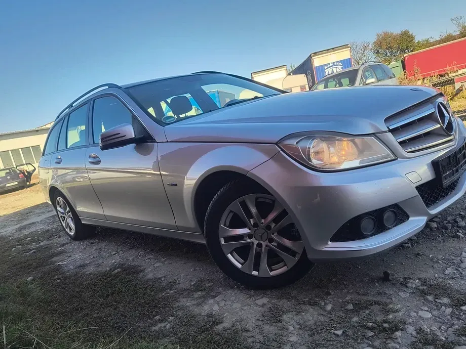 Mercedes-Benz C W204 200 CDI DPF BlueEFFICIENCY — imagine 3