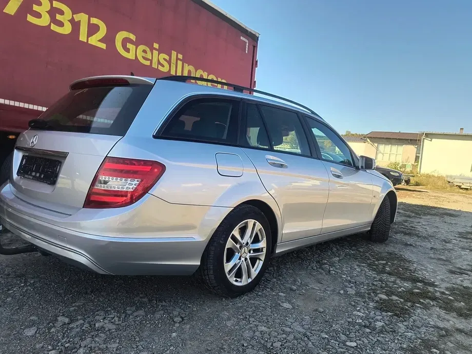 Mercedes-Benz C W204 200 CDI DPF BlueEFFICIENCY — imagine 7