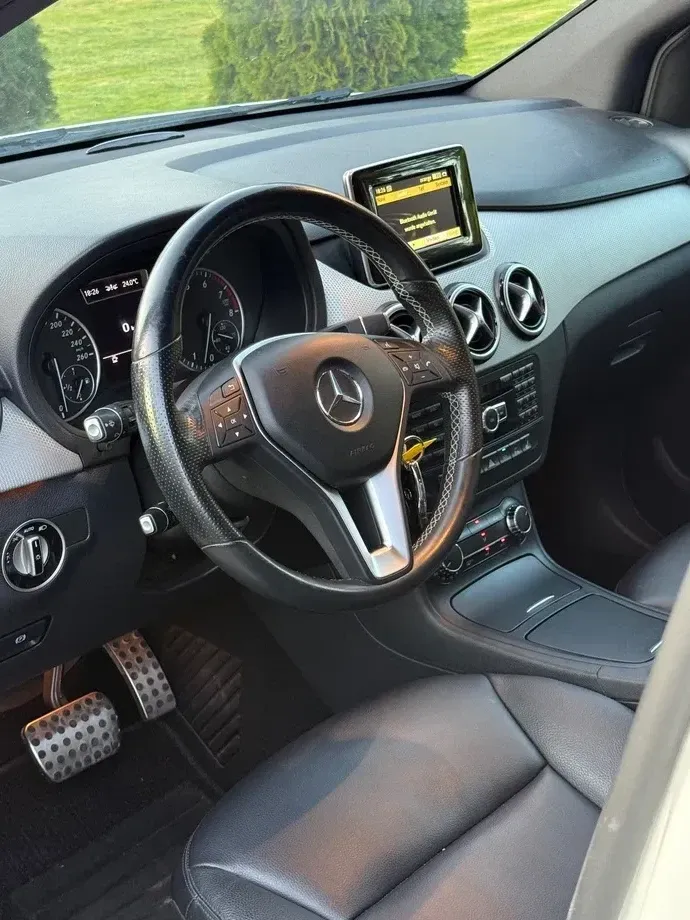 Mercedes-Benz B 200 W246 — imagine 8
