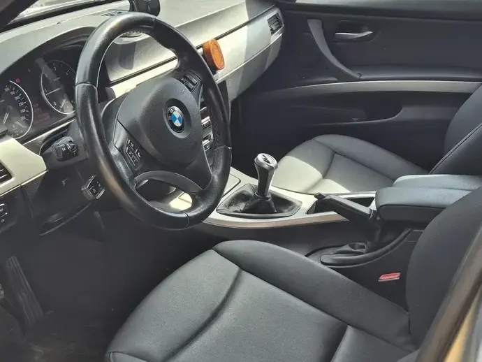 BMW Seria 3 E90/E91/E92/E93 320d