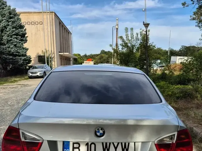 BMW Seria 3 E90/E91/E92/E93 320d