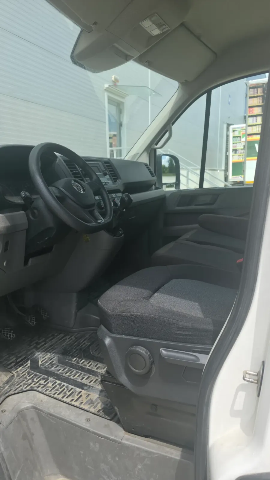 Volkswagen Crafter — imagine 10