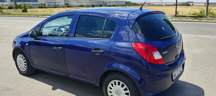 Opel Corsa D — imagine 2