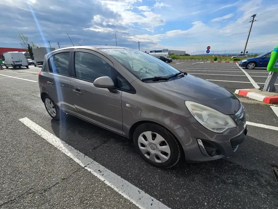 Opel Corsa D — imagine 2