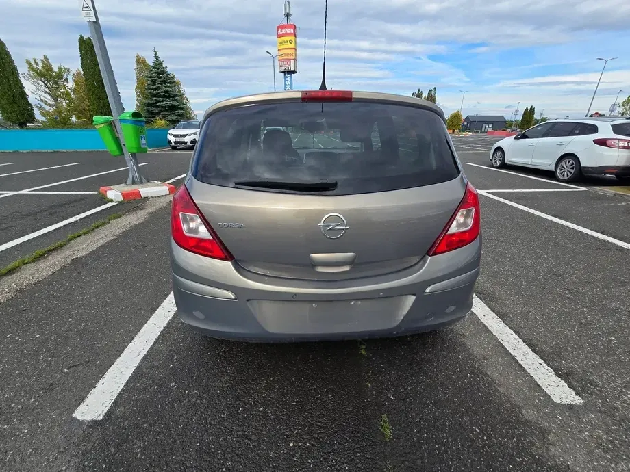 Opel Corsa D — imagine 4
