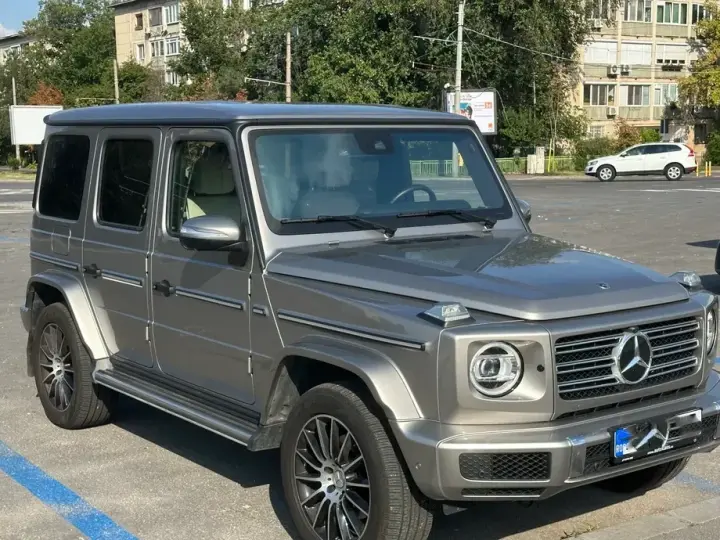 Mercedes-Benz G W483