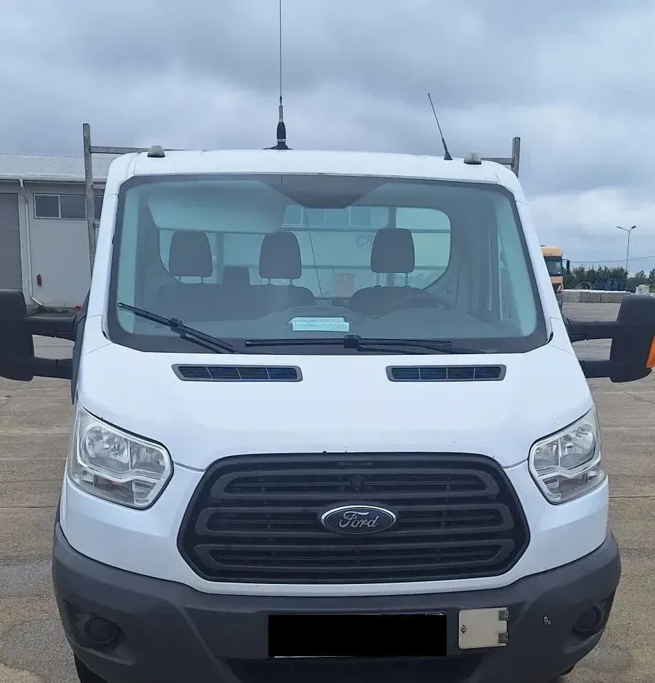 Ford Transit — imagine 10
